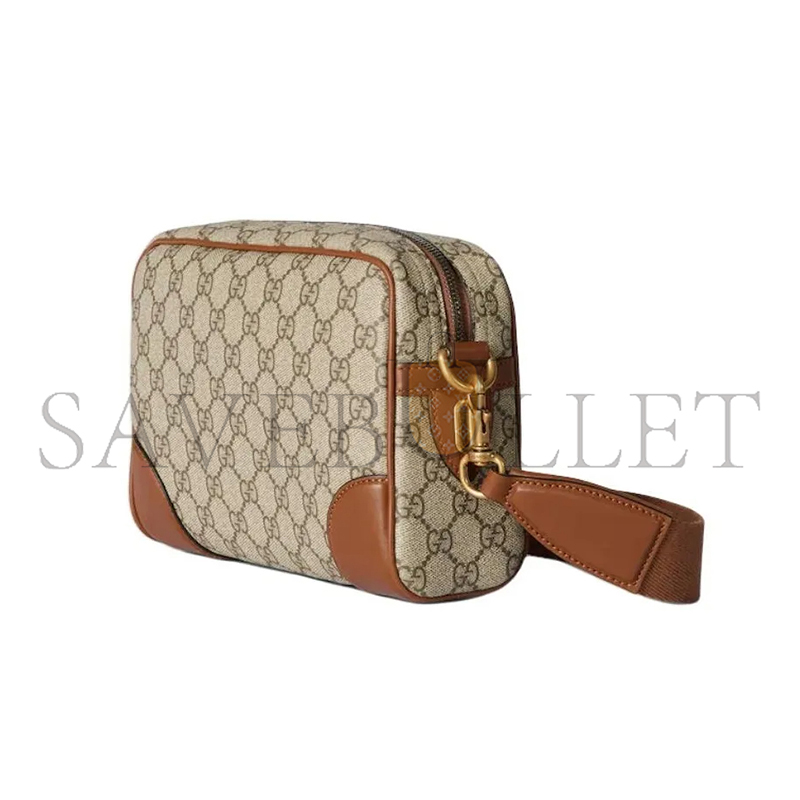 GUCCI GG EMBLEM SMALL CROSSBODY BAG 821155 (23*16.5*8cm)